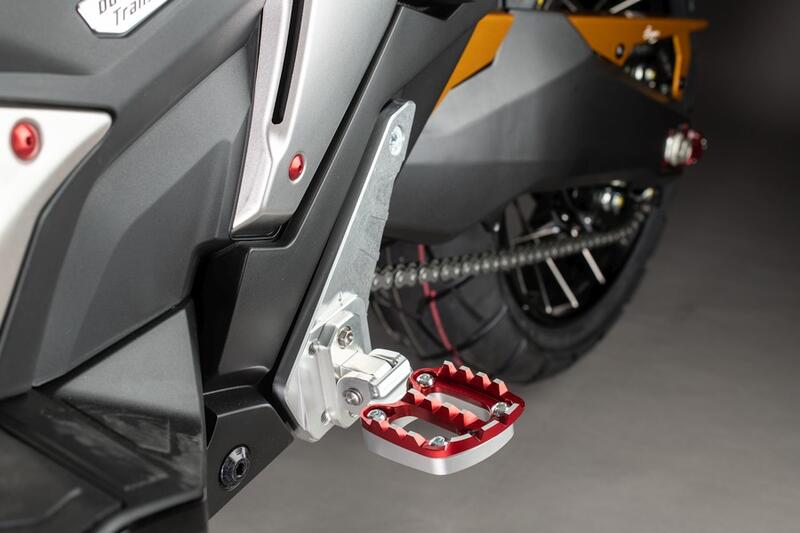 Adjustable Rear Set for Honda Nero